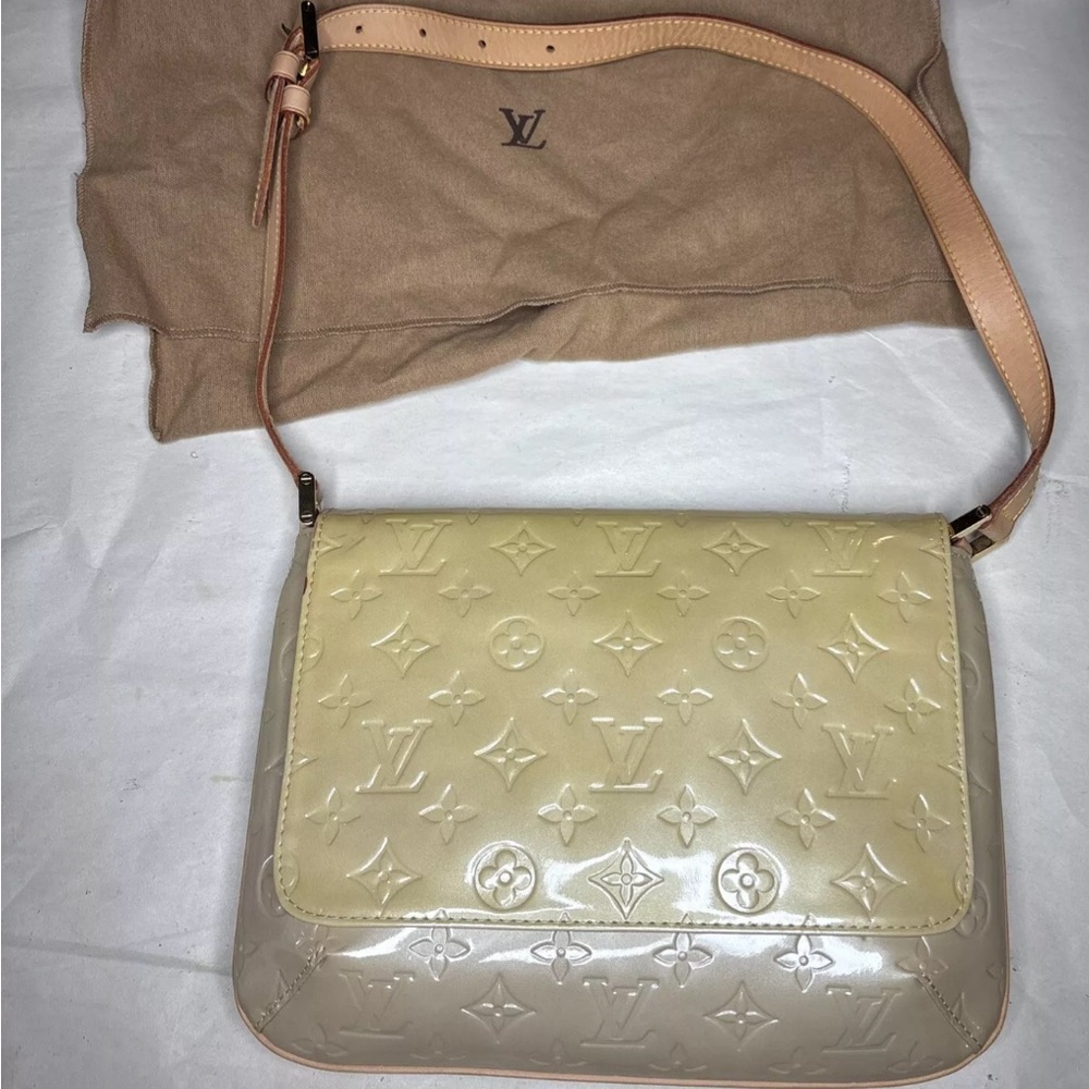 Luxury Louis Vuitton Tan and Cream Shoulder Bag with Monogram Design NWOT - Picture 3 of 13